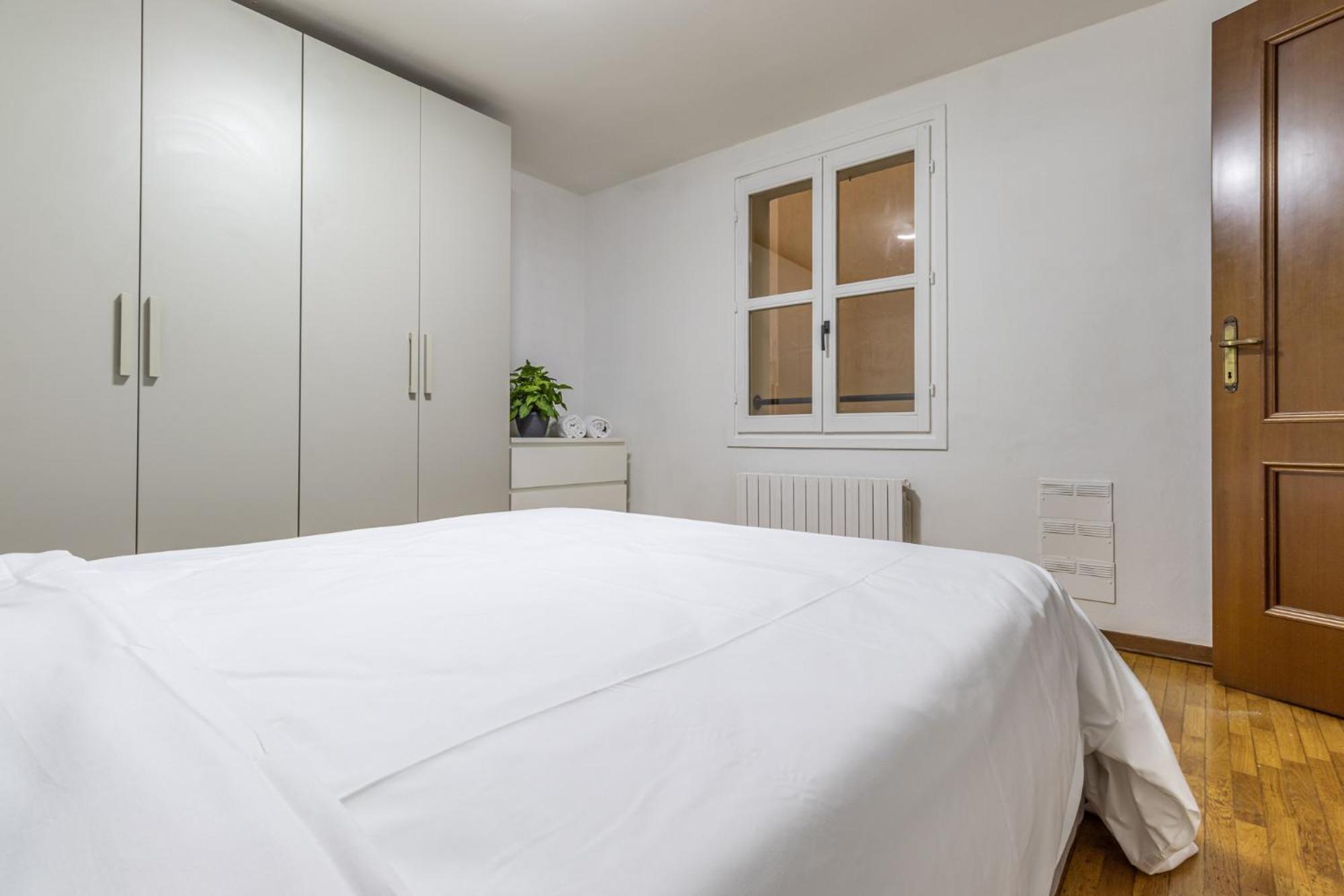 Ottonelli Street Stay- Wifi Fibra Free Tra Storchi & Centro Storico Apartamento Módena